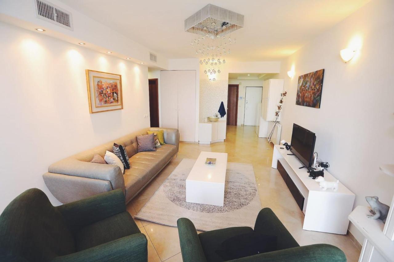 Art Apartment In Mamila - Parking Best Location 2 Baitulmaqdis Luaran gambar
